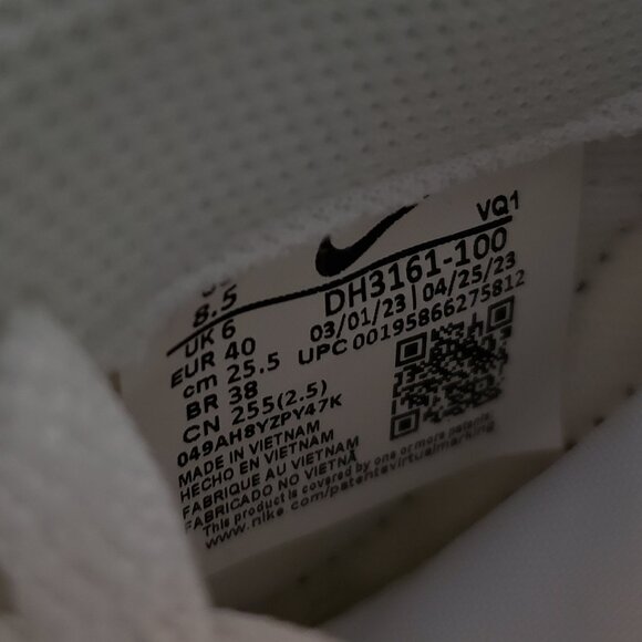 NWT women's Nike Court Legacy NN - Picture 11 of 14